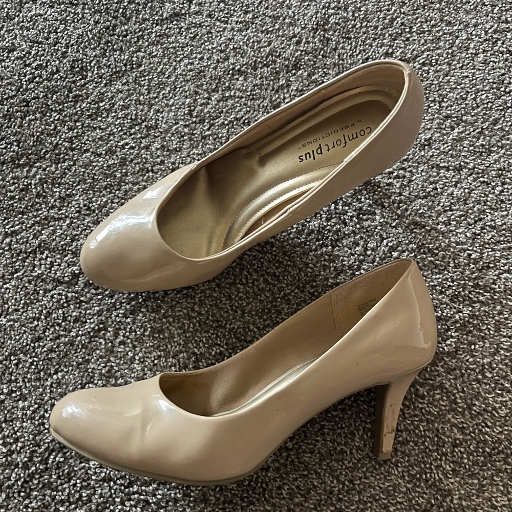 Comfort Plus by Predictions Women's Nude Heels